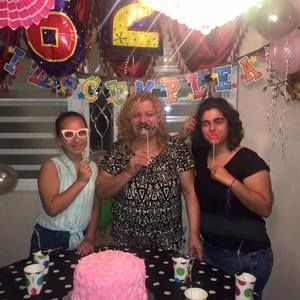 Meet your Posher, Jenny